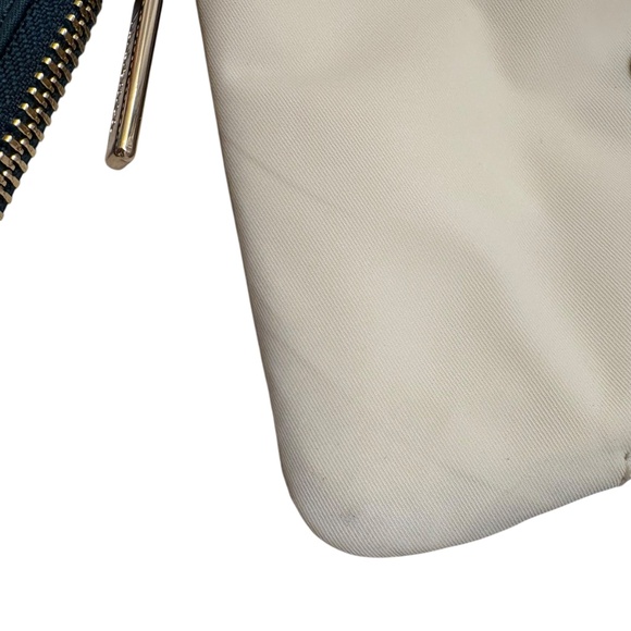 Lululemon Dual Pouch Wristlet new nwt in Warp Teal/Gold/Bone - Picture 4 of 8